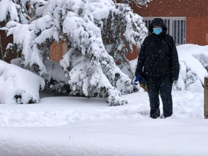 Helene in the snow in Tres Cantos